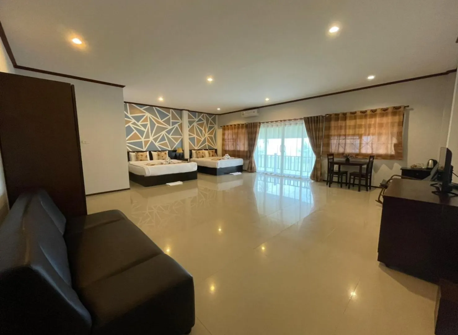 Lanta Arrow House Hotel Ao Nang